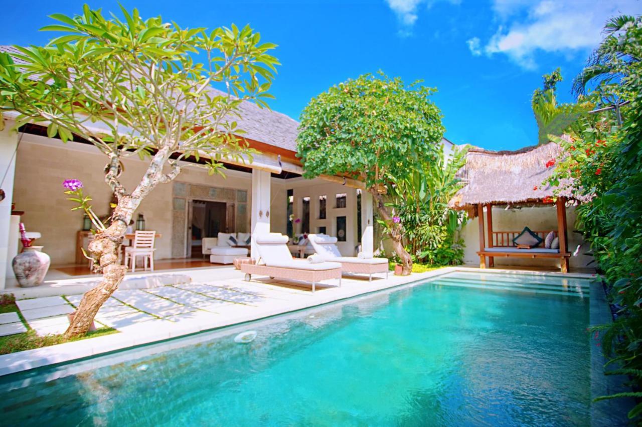 Villa Bali Asri Batubelig Seminyak Exterior foto